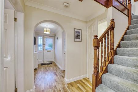 14 WIlkie Close KetteringD78_7677_HDR.jpg