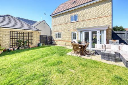 -2 Bernard Van-67_HDR-14.jpg