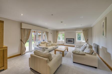 Ashley House Northampton Road-960.jpg