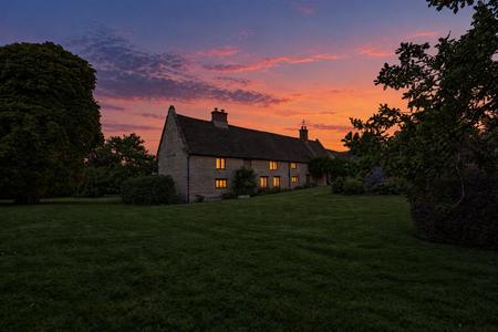 Designer (51).png