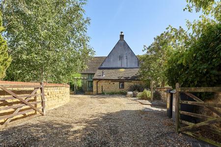 Manor Farm House - GGD78_4799_HDR.jpg