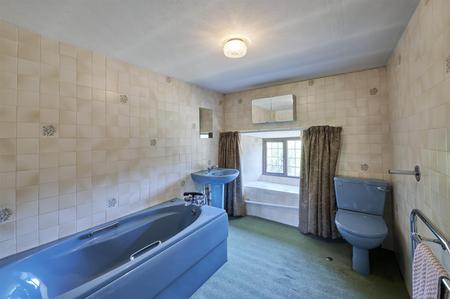 Manor Farm House - GGD78_4719_HDR.jpg