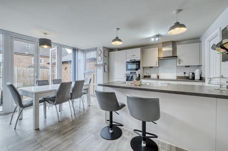 3 ShelduckD78_4856_HDR.jpg
