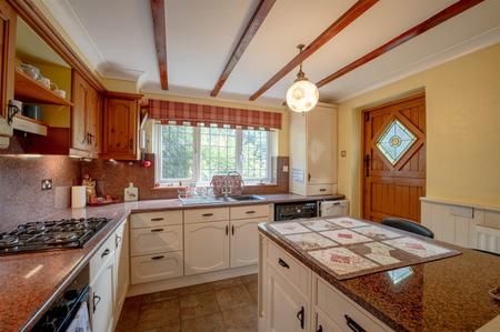 D78_5111-HDR.jpg