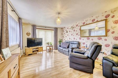44 Russell Way Higham-10.jpg