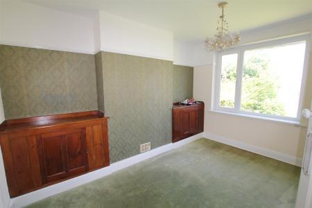 8 Morrish Park (5).JPG