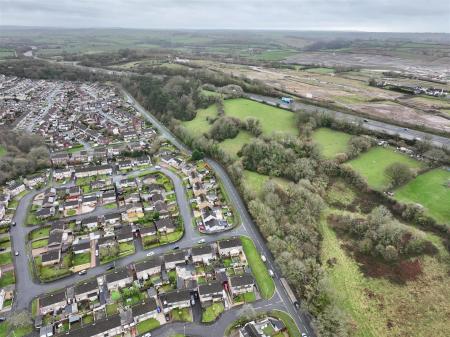 dji_fly_20260209_083220_0045_1770632238024_photo.j