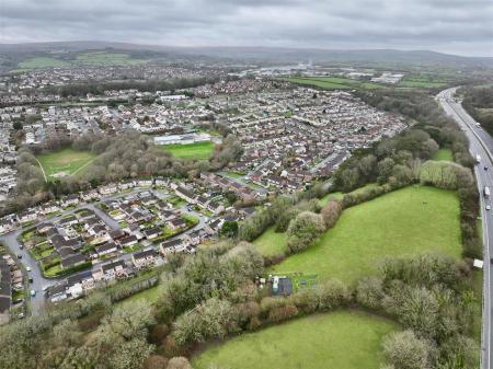 dji_fly_20260209_083328_0047_1770632231275_photo.j