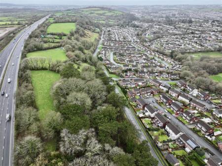 dji_fly_20260209_083548_0049_1770632227905_photo.j