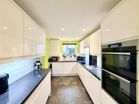 ANNEXE
