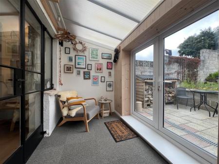 SUN ROOM