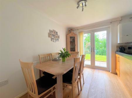 KITCHEN/DINER