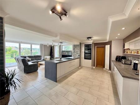 Open Plan Living.jpeg