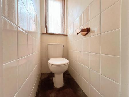 SEPARATE WC