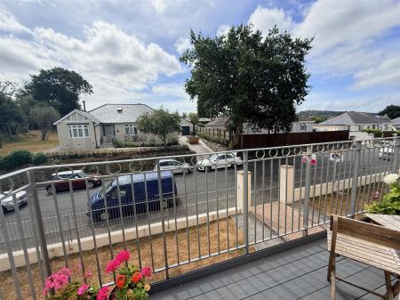 15 RIDGE PARK ROAD, PLYMPTON, PLYMOUTH PL7 2FG
