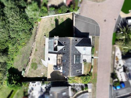 PLINTONA VIEW, PLYMPTON, PLYMOUTH PL7 4BX