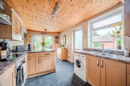 192 Orby Drive_13.jpg