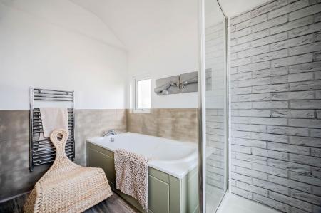 27_8 Belmont Park.jpg