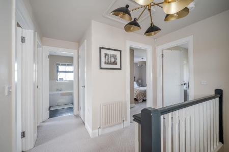 10 Bracken Hill Square_25.jpg