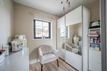 10 Bracken Hill Square_33.jpg