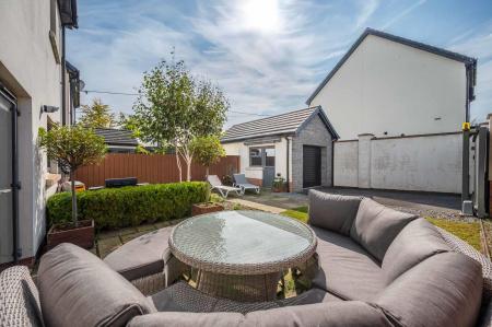 10 Bracken Hill Square_37.jpg