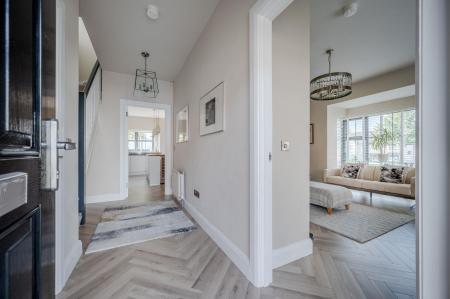 10 Bracken Hill Square_5.jpg