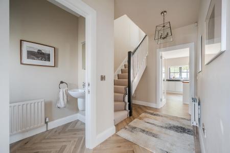 10 Bracken Hill Square_12.jpg