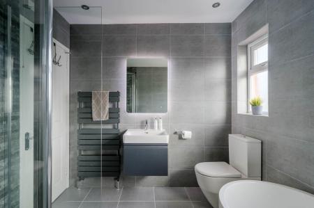 32-5 Norwood Ave.jpg