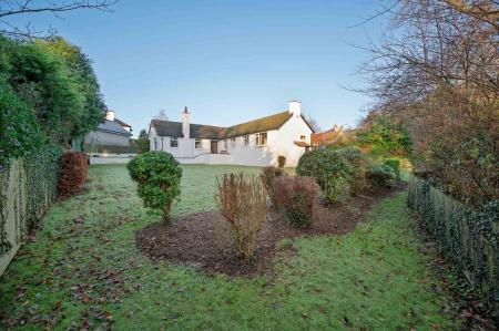 26-25 Tweskard Park.jpg