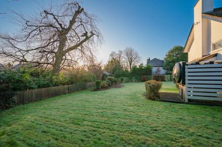 29-25 Tweskard Park.jpg