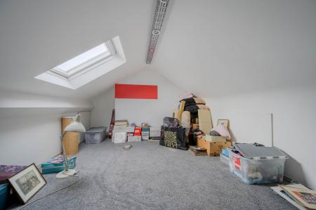 25-125 Upper Newtownards Rd.jpg