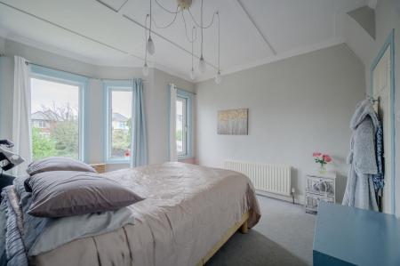 18-125 Upper Newtownards Rd.jpg