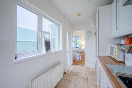 14-125 Upper Newtownards Rd.jpg