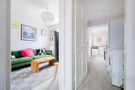 12-63 Larkfield Road.jpg