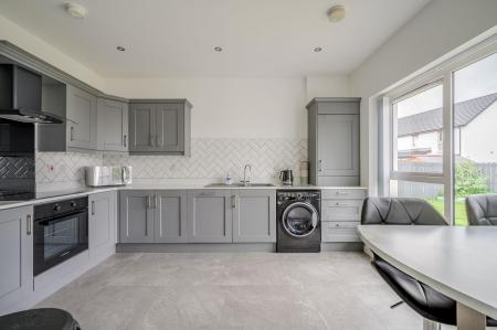 41 Balmoral Rd_12.jpg