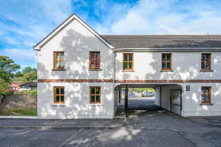 3 Church Court-2.jpg