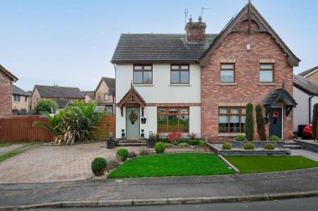 2-47 Stonebridge Ave.jpg