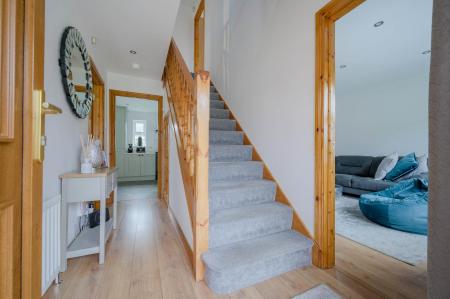 5-14 Dunkeld Park.jpg