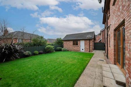 35-14 Dunkeld Park.jpg