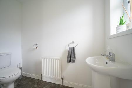 21-14 Dunkeld Park.jpg