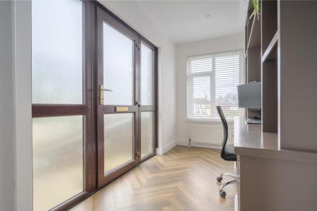 9-1C Donaghadee Road.jpg