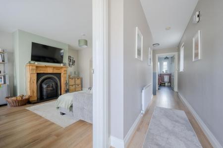 6-18 Tullynagardy Ave.jpg