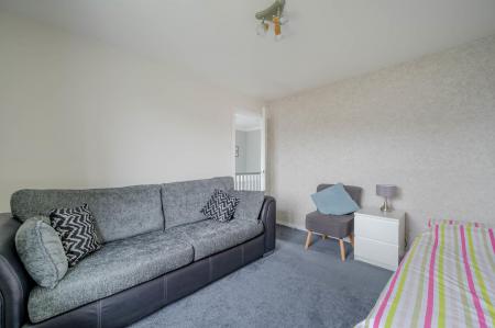 22-18 Cranley Green.jpg