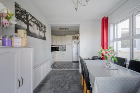 15-20 Birch Cres.jpg