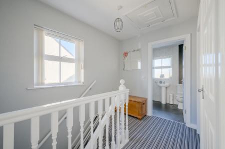 22-20 Birch Cres.jpg