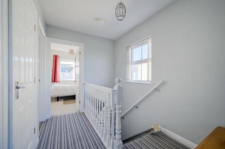 18-20 Birch Cres.jpg