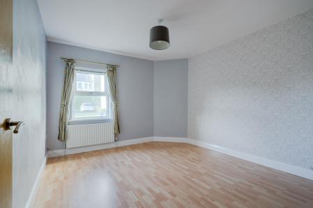 19-1 Chaplin Gate.jpg