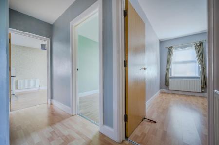 18-1 Chaplin Gate.jpg