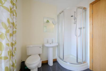 28-5 Shandon Court.jpg