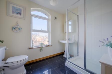 24-5 Shandon Court.jpg